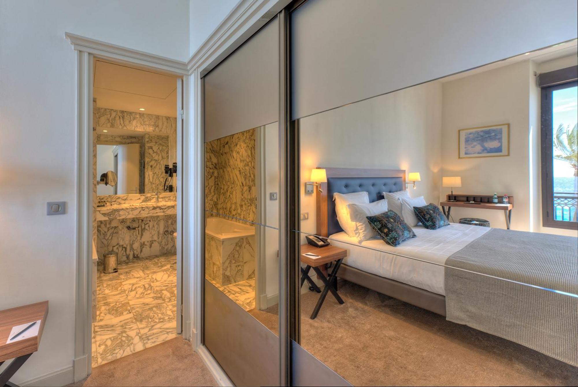 Superior Double Room Sea View Balcony